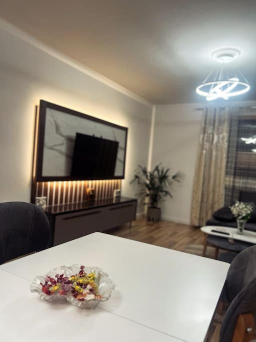 Art'S Apartment Tiranë Eksteriør bilde
