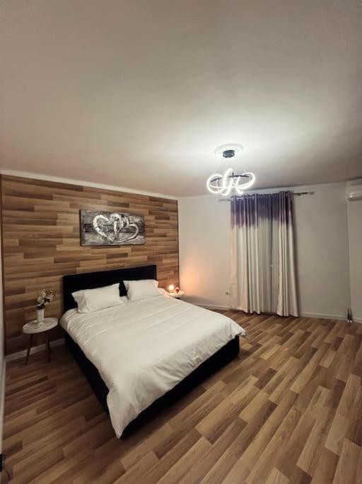 Art'S Apartment Tiranë Eksteriør bilde