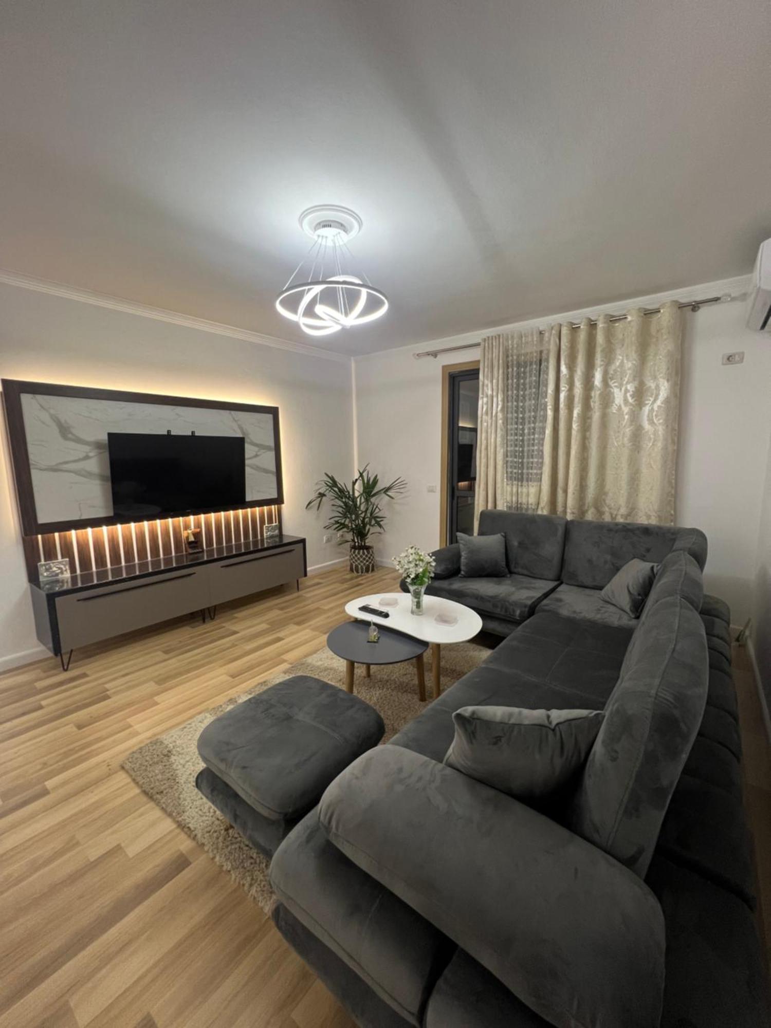 Art'S Apartment Tiranë Eksteriør bilde