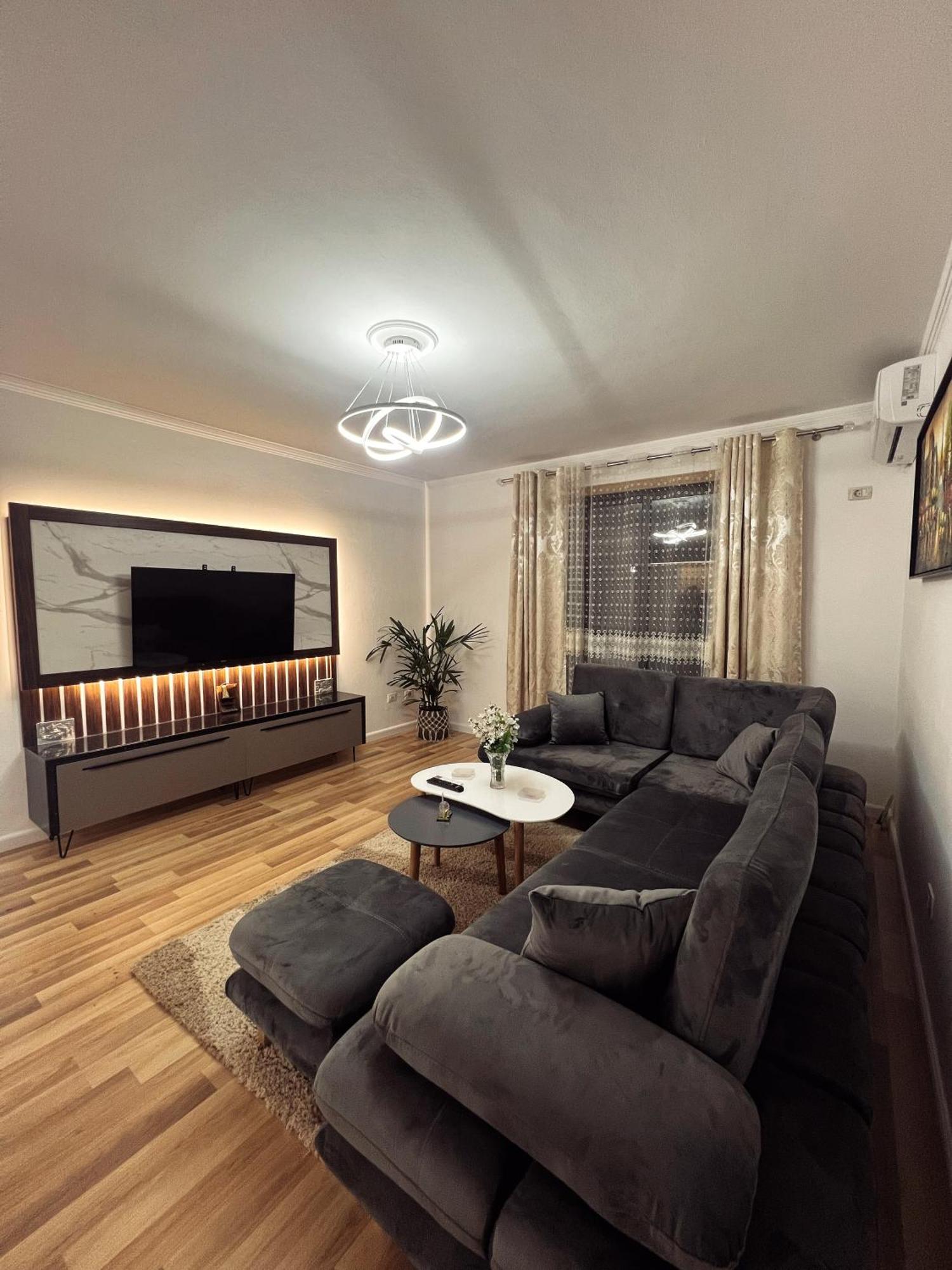 Art'S Apartment Tiranë Eksteriør bilde